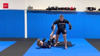 Strike combination. CROSS CATCH TO SWEEP. Vlad Koulikov technique. MMA. Sila partera. Sambo academy.